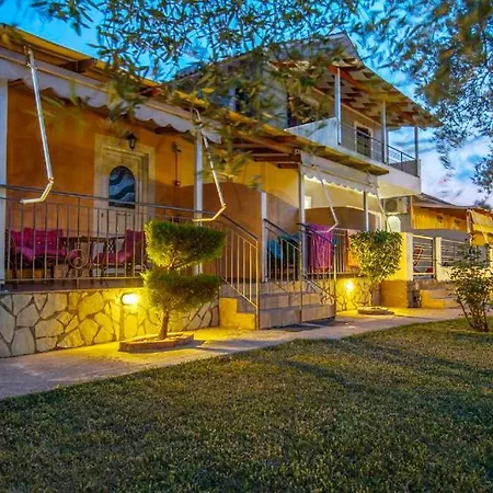 דירה Drosostalia